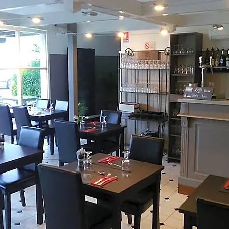 ホテル Fasthotel Montpellier 2*