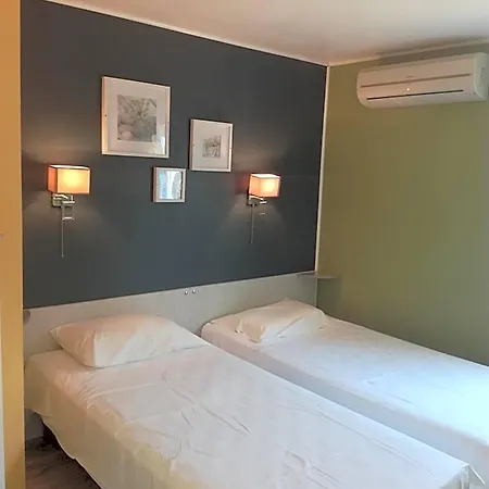 Fasthotel Montpellier ホテル 2*