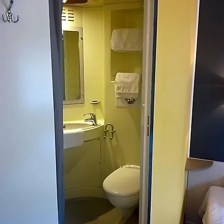 Fasthotel Montpellier ホテル 2*